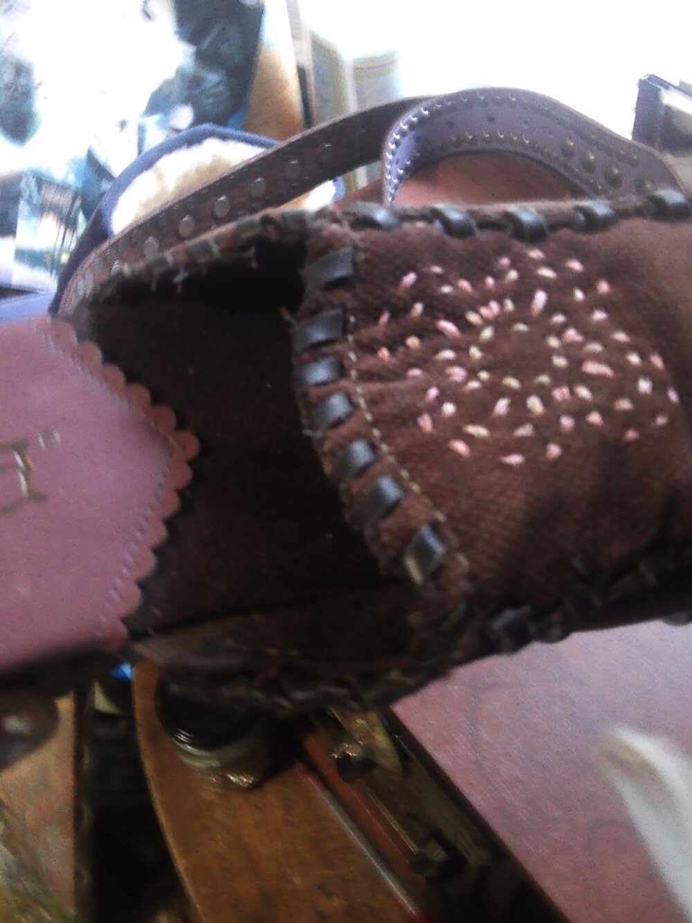 Mudd Suede Clogs - Picture 2 of 9